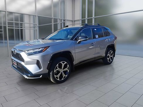 New 2025 Toyota RAV4 XSE image 3