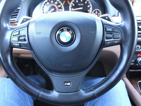 Used 2013 BMW 740Li image 32