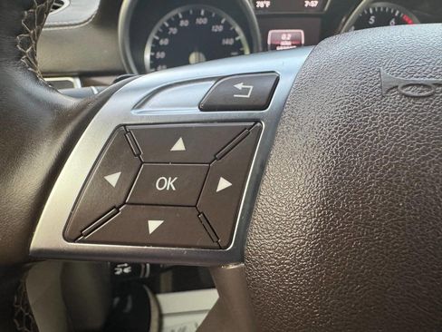 Used 2015 Mercedes-Benz GL 450 4MATIC image 21