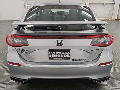 Used 2024 Honda Civic Sport image 8