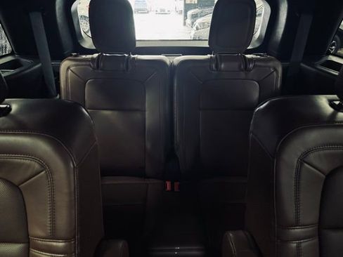 Used 2022 Lincoln Aviator Reserve w/ Elements Package Plus image 23