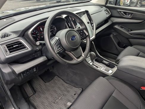Used 2025 Subaru Ascent Premium image 20