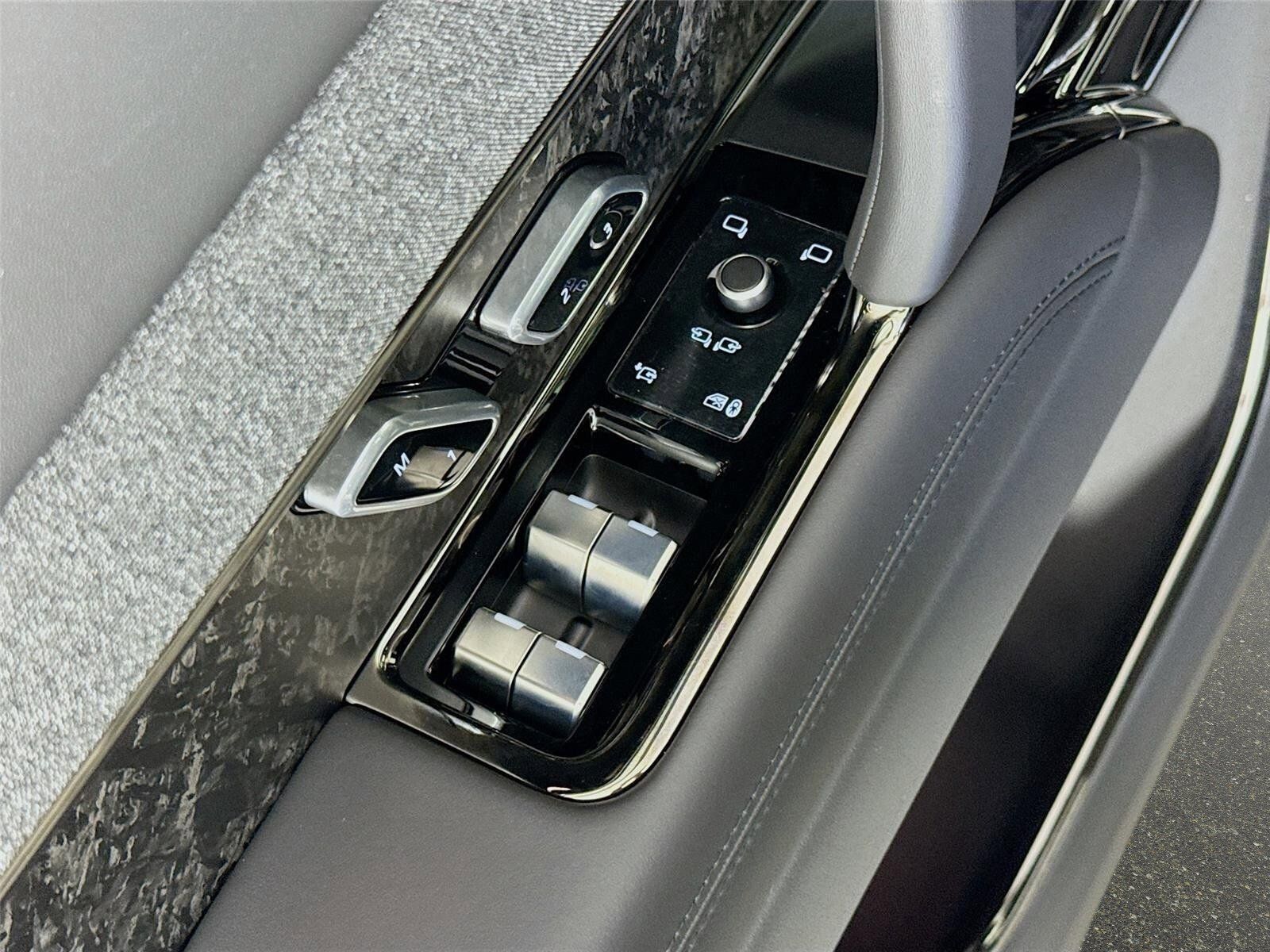 New 2026 Land Rover Range Rover Sport Dynamic SE AWD/4WD image 20