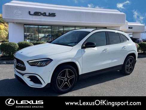 Used 2025 Mercedes-Benz GLA 250 image 1