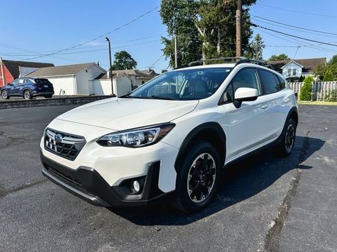 Used 2022 Subaru Crosstrek 2.0i Premium AWD/4WD image 3