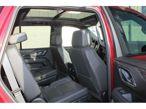 Used 2023 Chevrolet Tahoe Z71 w/ Luxury Package image 12