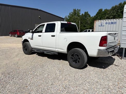Used 2018 RAM 2500 Tradesman w/ Chrome Appearance Group AWD/4WD image 4