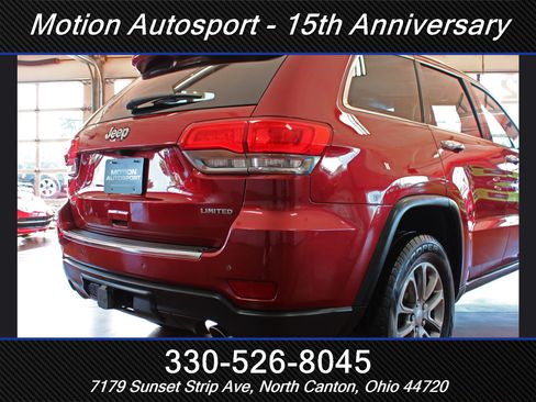 Used 2014 Jeep Grand Cherokee Limited w/ Trailer Tow Group IV AWD/4WD image 12