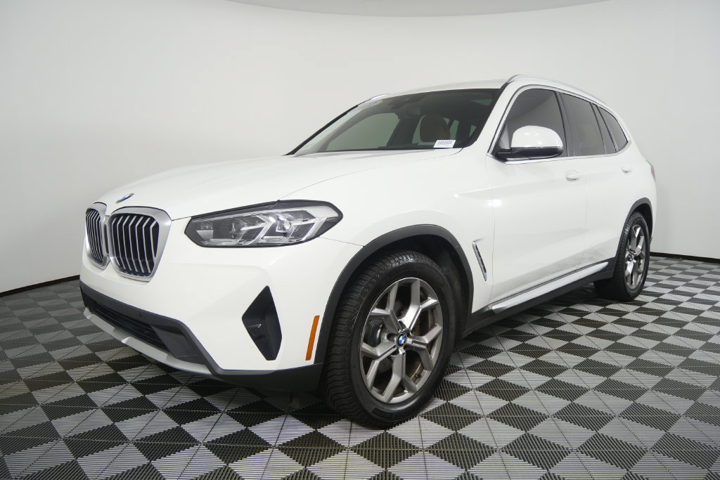 Used 2022 BMW X3 xDrive30i w/ Premium Package AWD/4WD image 8