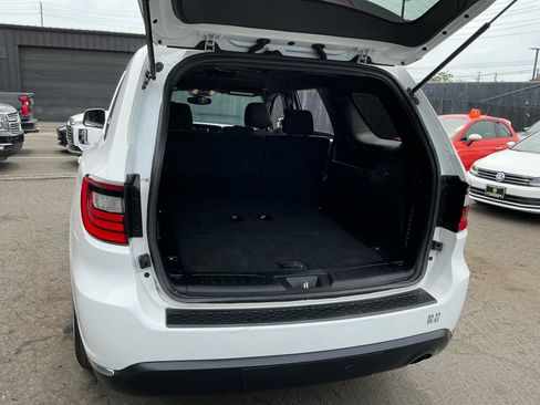 Used 2023 Dodge Durango SXT RWD image 25
