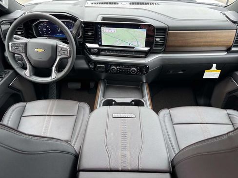 New 2026 Chevrolet Silverado 2500 High Country w/ High Country Premium Package AWD/4WD image 28