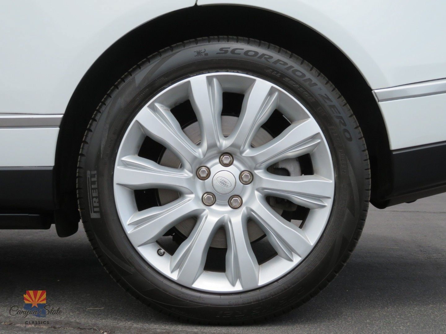 Used 2014 Land Rover Range Rover Long Wheelbase Supercharged AWD/4WD image 23