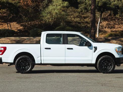 Used 2022 Ford F150 XL image 11