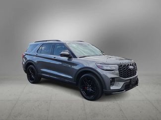Used 2025 Ford Explorer ST w/ Sun And Sound Package AWD/4WD video 2