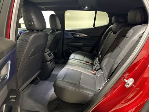 New 2026 Chevrolet Equinox EV LT w/ Convenience Package II image 24