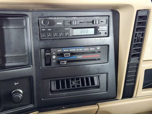 Used 1995 Jeep Cherokee Sport AWD/4WD image 15