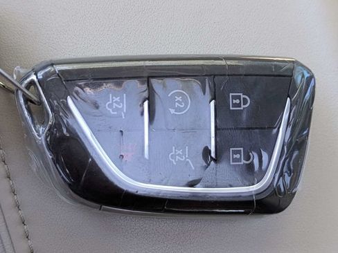 Used 2023 Cadillac Escalade ESV Sport Platinum AWD/4WD image 34