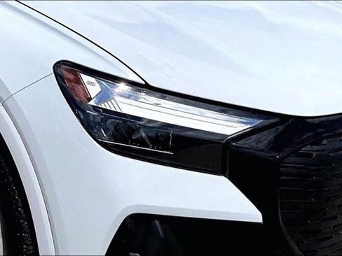 Certified 2025 Audi Q4 e-tron Premium Plus w/ Premium Plus AWD/4WD image 12