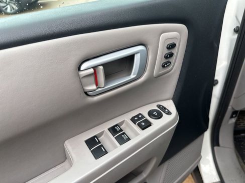 Used 2015 Honda Pilot Touring image 27