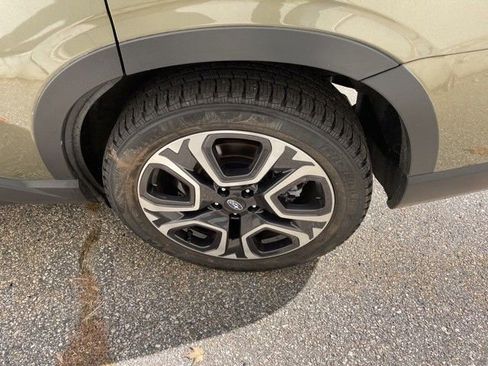 Used 2023 Subaru Ascent Touring image 11