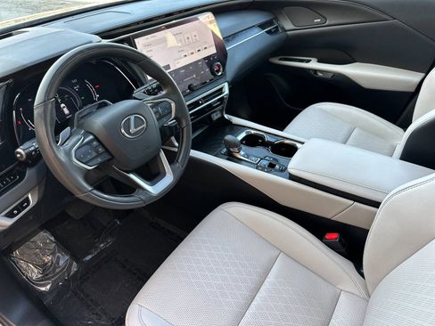 Used 2023 Lexus RX 350 w/ Accessory Package (Z1) AWD/4WD image 10