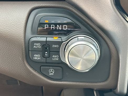 Certified 2026 RAM 1500 Laramie AWD/4WD image 39