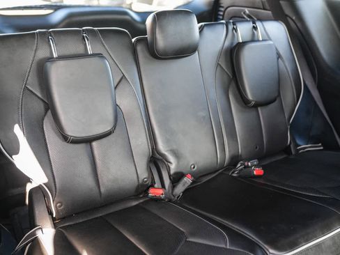 Used 2020 Chrysler Pacifica Limited w/ Advanced Safetytec Group image 17