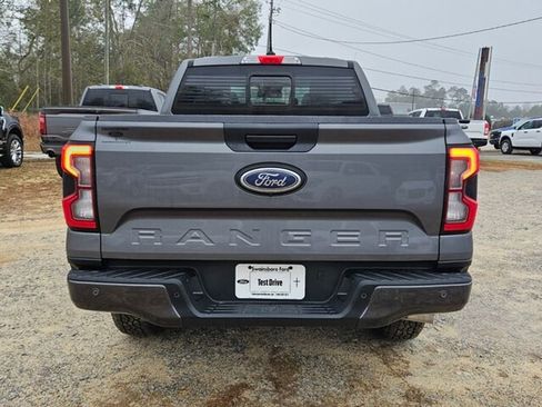 New 2025 Ford Ranger Lariat image 9