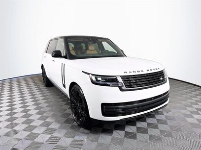 New 2025 Land Rover Range Rover Long Wheelbase SE