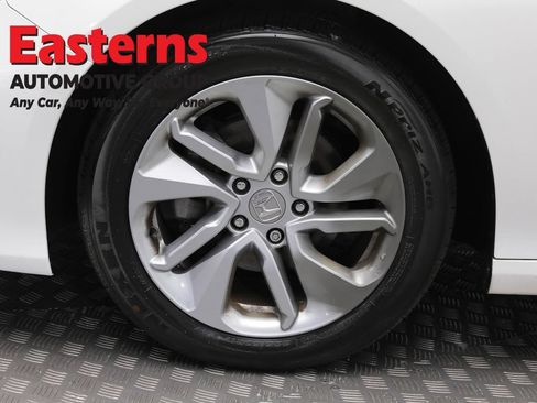 Used 2020 Honda Accord LX image 30