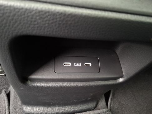 Used 2024 Honda CR-V EX-L image 11