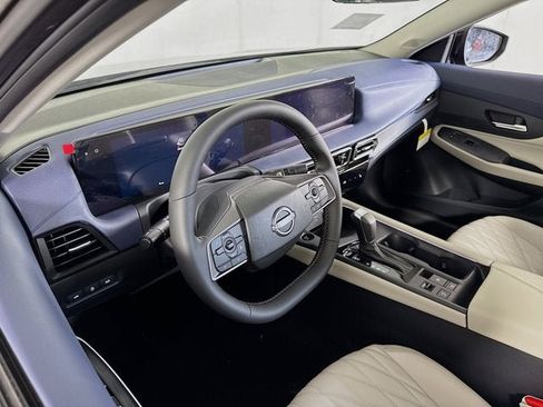 New 2026 Nissan Sentra SL w/ Floor Mat Package FWD image 9