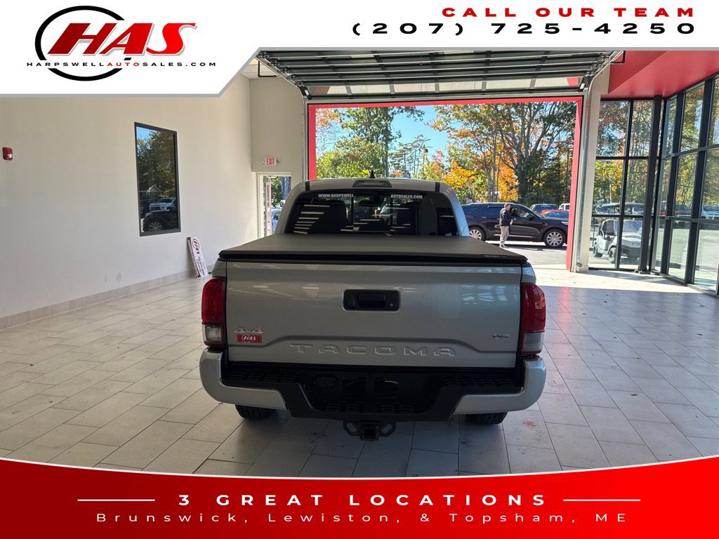 Used 2023 Toyota Tacoma SR5 w/ Technology Package AWD/4WD image 5