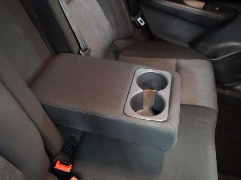 Used 2025 Nissan Rogue SV FWD image 23