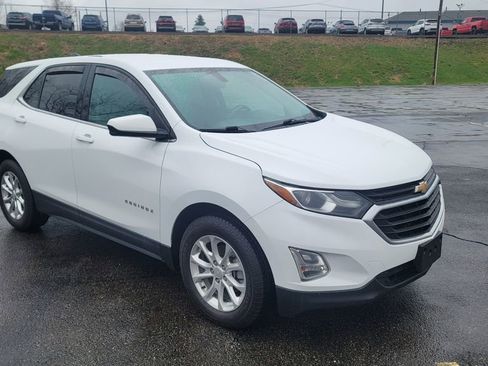 Used 2019 Chevrolet Equinox LT image 16