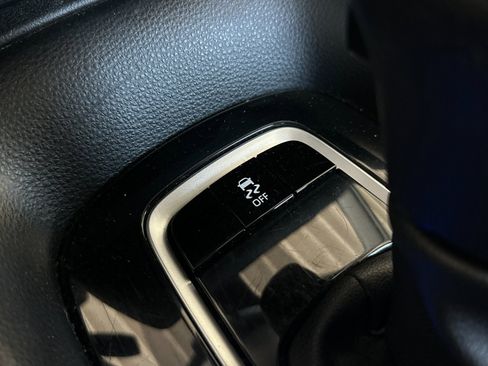 Used 2023 Toyota Corolla LE image 26