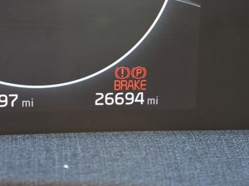 Used 2024 Kia EV6 Wind image 23