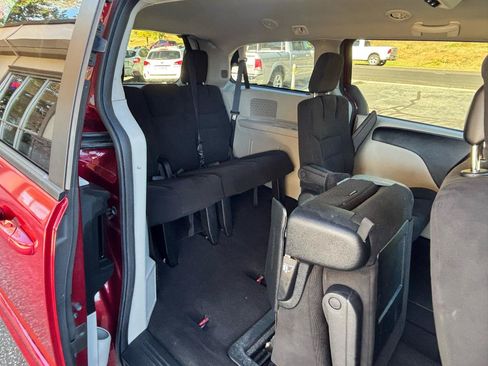 Used 2014 Dodge Grand Caravan SE w/ Quick Order Package 29E SE FWD image 28