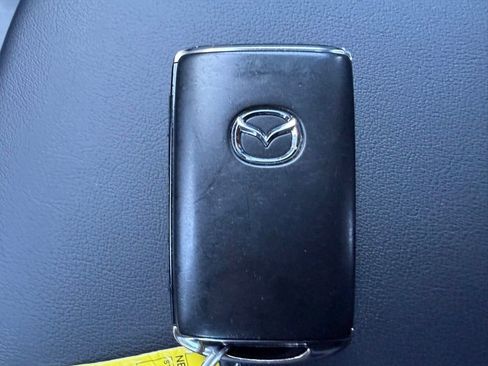 Certified 2025 MAZDA MAZDA3 s image 29