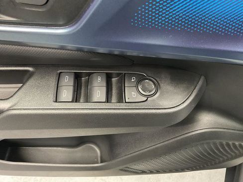 Used 2024 Chevrolet Equinox EV LT w/ LPO, Blackout Package image 9