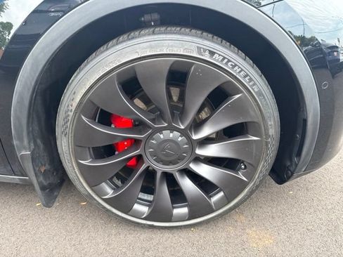 Used 2021 Tesla Model Y Performance AWD/4WD image 23