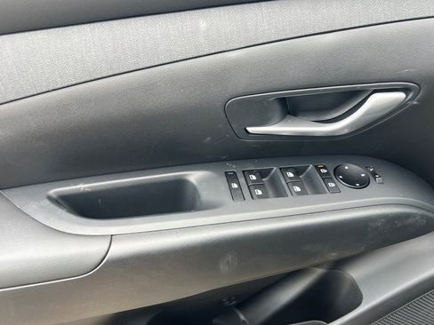 New 2025 Hyundai Tucson SEL image 9