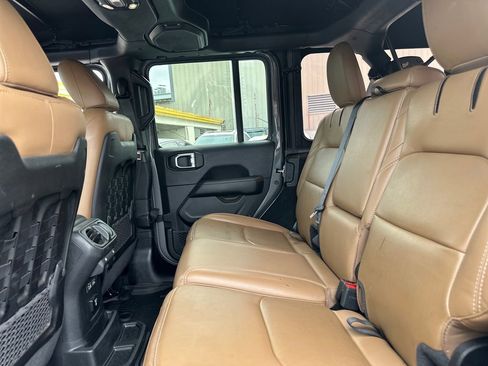 Used 2022 Jeep Wrangler Unlimited Rubicon 4xe image 15