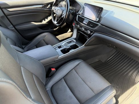 Used 2020 Honda Accord Sport image 13