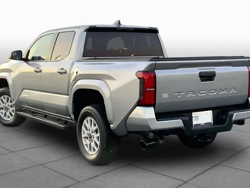 Used 2024 Toyota Tacoma SR5 RWD image 11