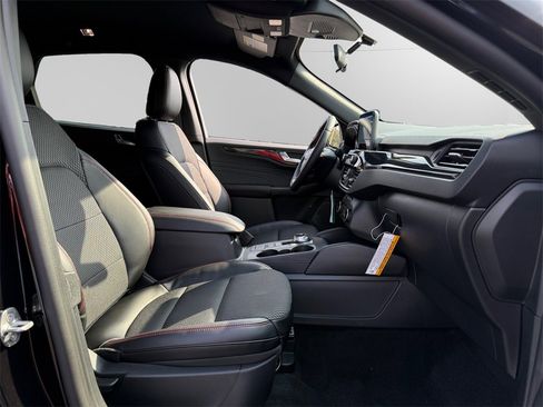 New 2025 Ford Escape ST-Line Elite image 14