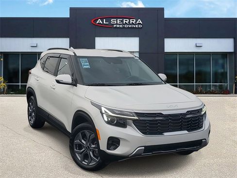 Certified 2024 Kia Seltos S image 1