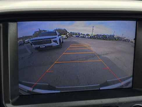 Used 2015 GMC Canyon SLT image 18