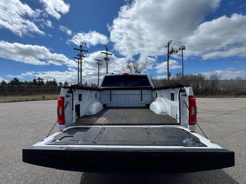 Used 2022 Ford F150 XLT w/ Equipment Group 302A High image 13