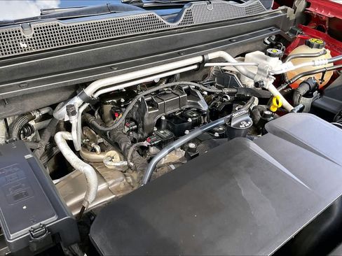 Used 2023 Chevrolet Colorado LT RWD image 28
